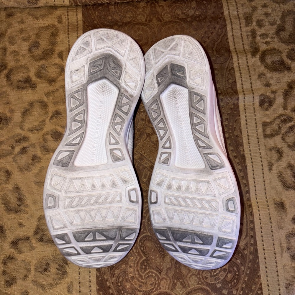 Apl Techloom Breeze White Performance Athletic Sh… - image 8